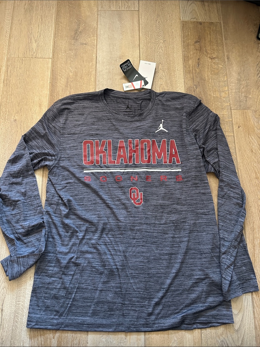 Jordan Oklahoma Sooners Long-Sleeve Performance Shirt. Team issued, NWT